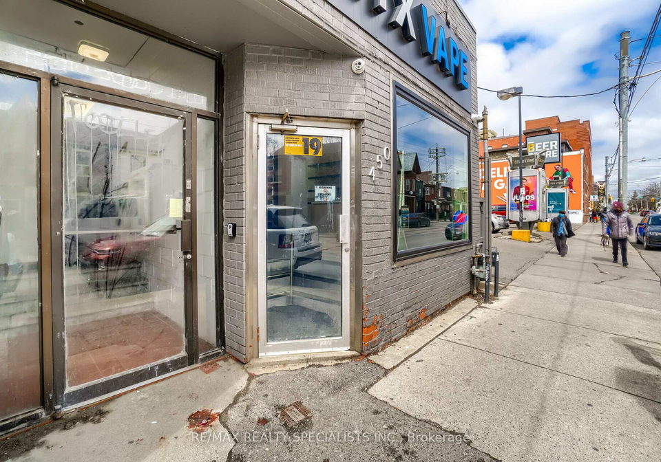 450-bathurst-street-toronto-ontario-c13070090