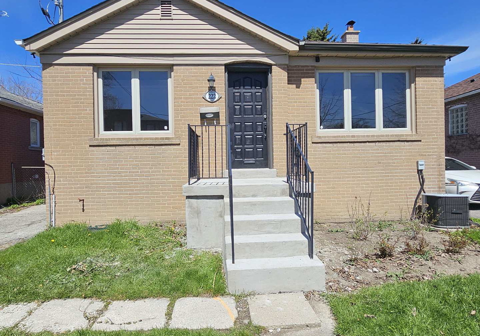 222-patricia-avenue-toronto-ontario-c13070128