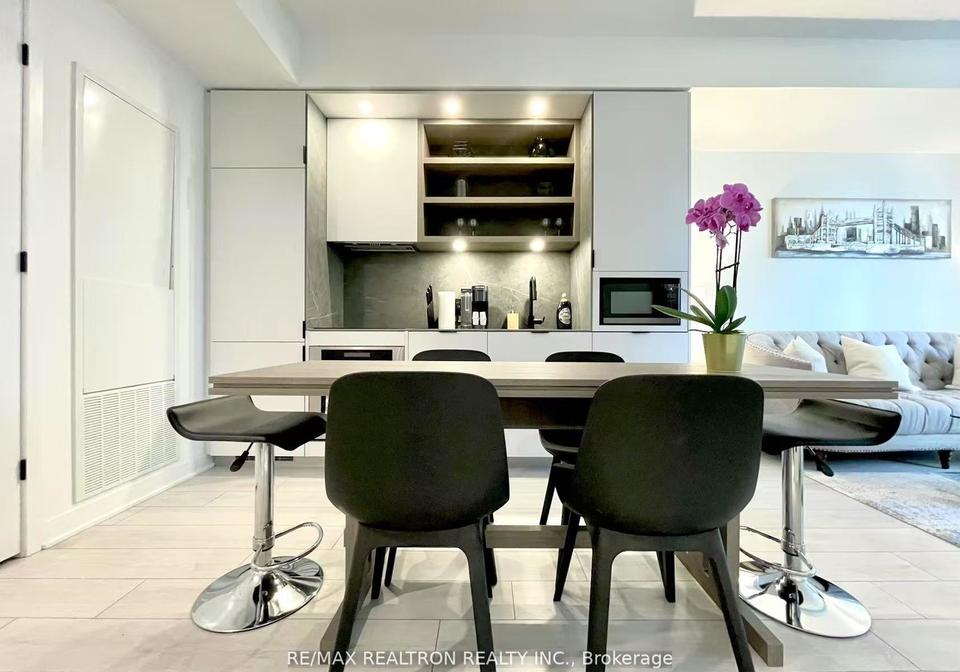 55-charles-street-e-toronto-ontario-c13070220