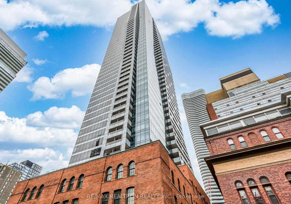 5-st-joseph-street-toronto-ontario-c13070332