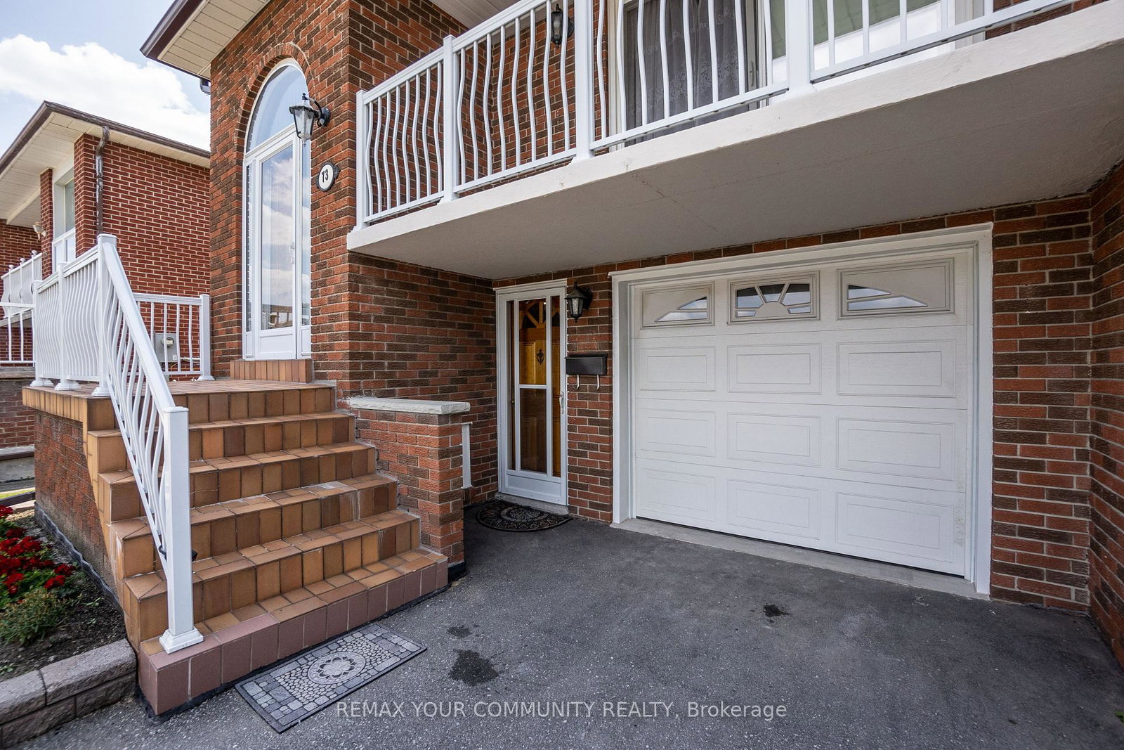 73-hickorynut-drive-north-york-ontario-c13070344