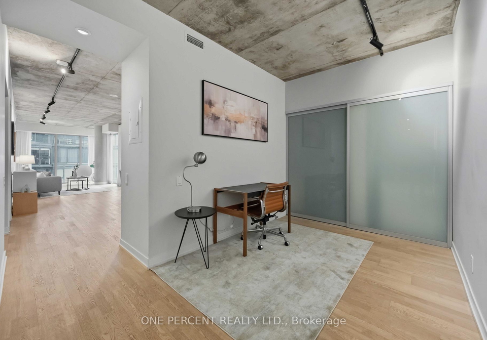 650-king-street-w-toronto-ontario-c13070462