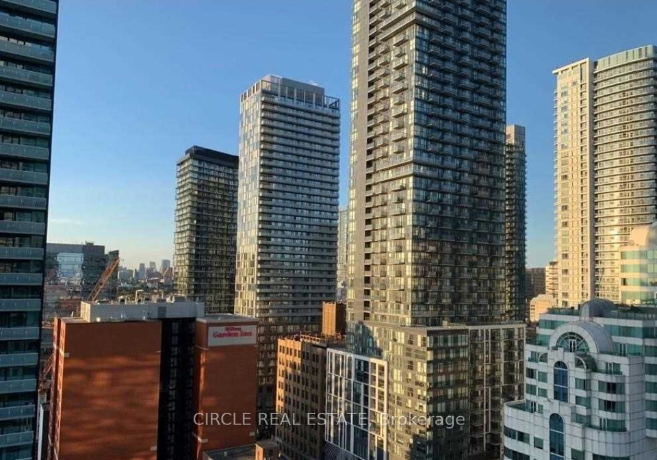375-king-street-toronto-ontario-c13070634