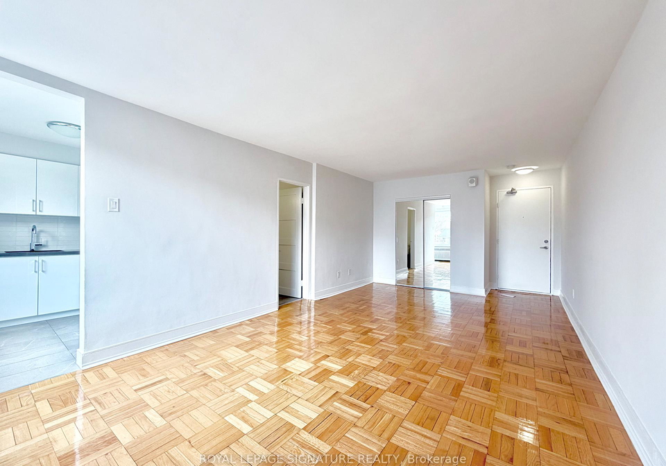 1545-bathurst-street-toronto-ontario-c13070672