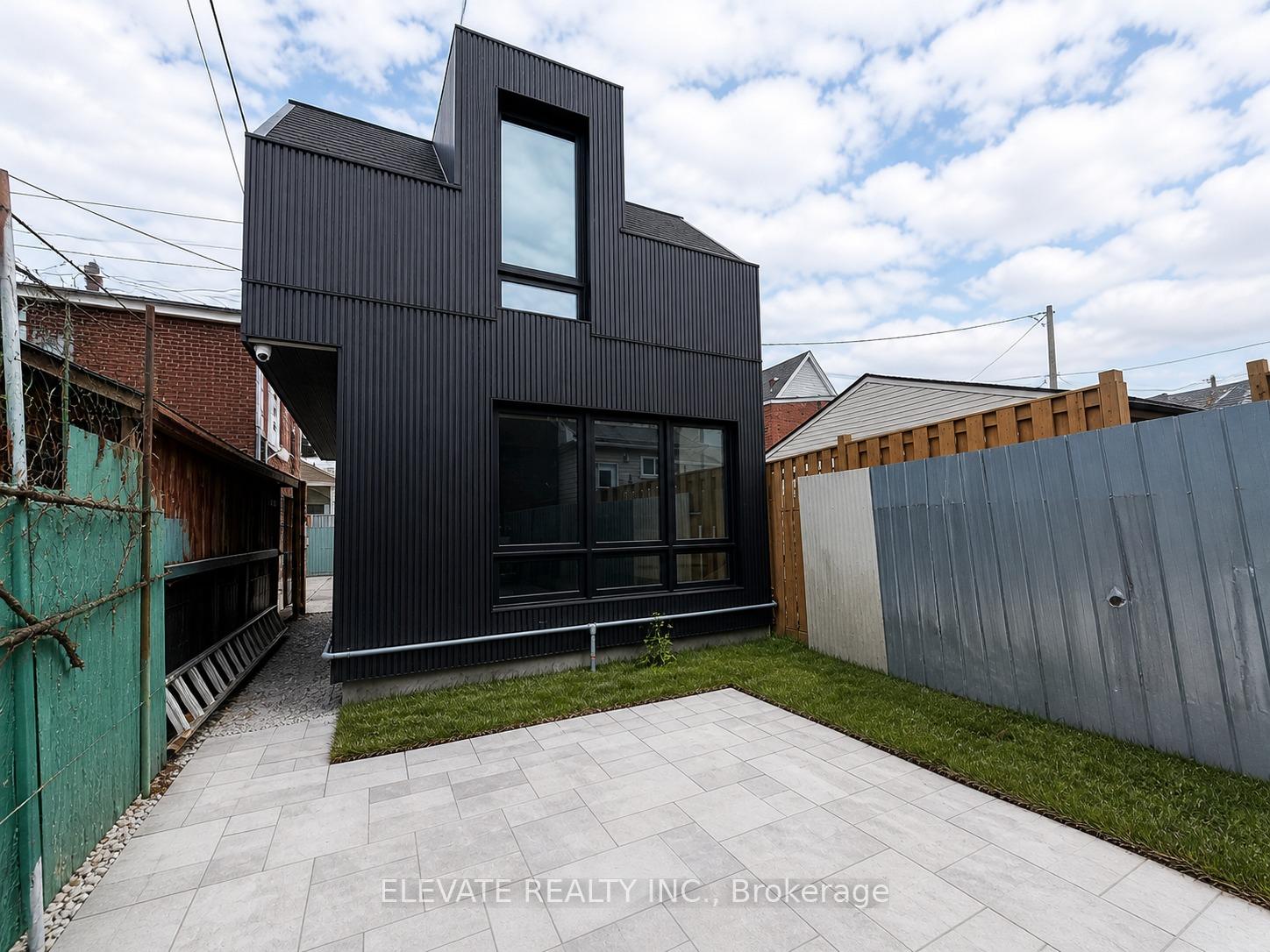 157-st-clarens-avenue-toronto-ontario-c13070784