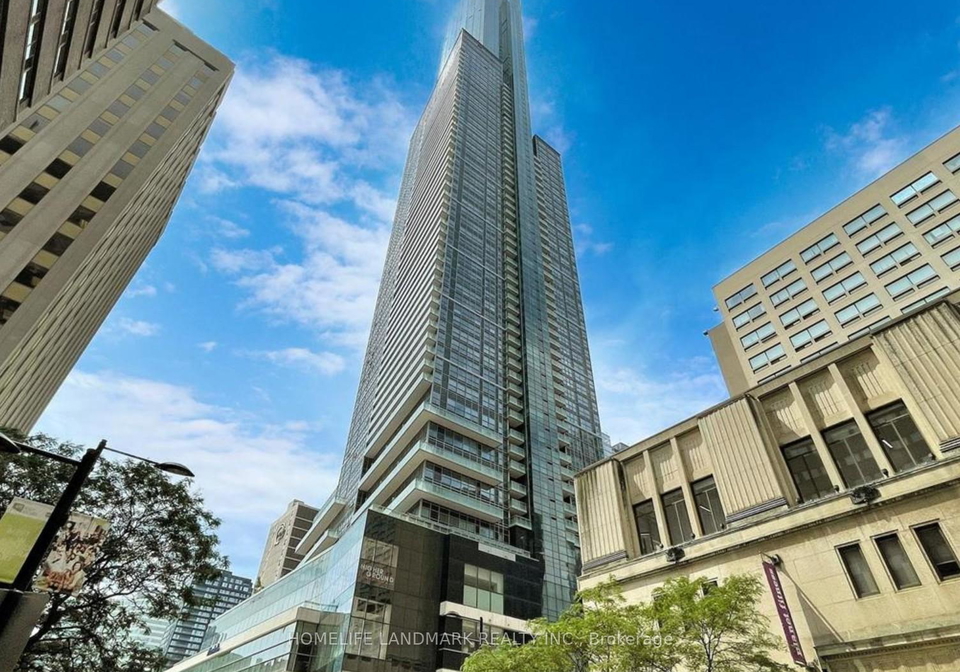 386-yonge-street-toronto-ontario-c13070802