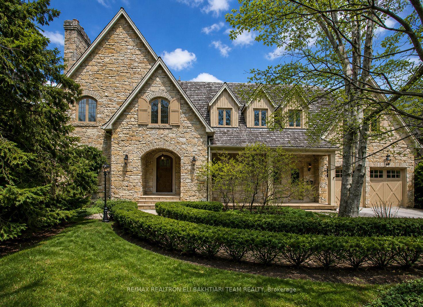 14-st-margarets-drive-north-york-ontario-c13070806