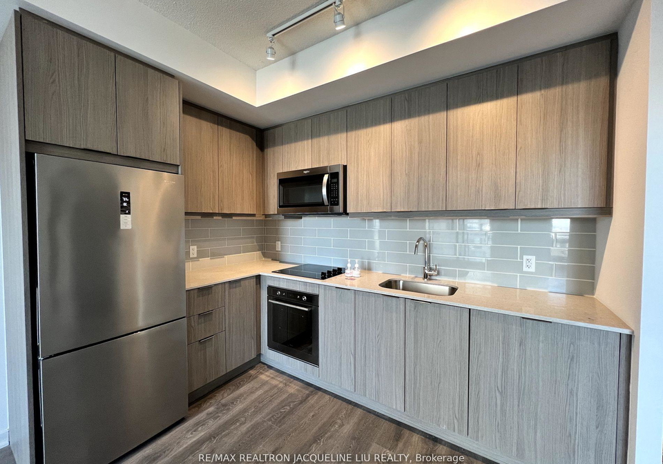 38-forest-manor-road-north-york-ontario-c13071030