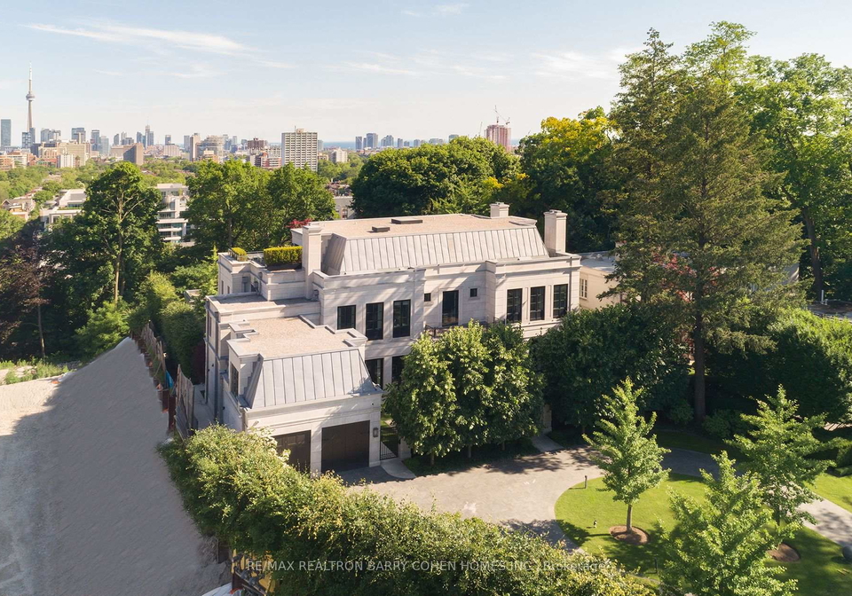 17-ardwold-gate-toronto-ontario-c13071068