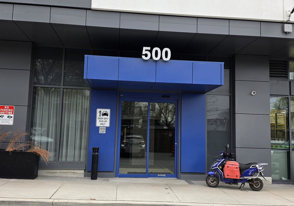 500-dupont-street-e-toronto-ontario-c13071516