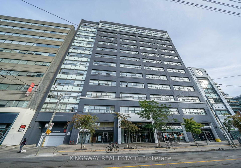 700-king-street-w-toronto-ontario-c13071676