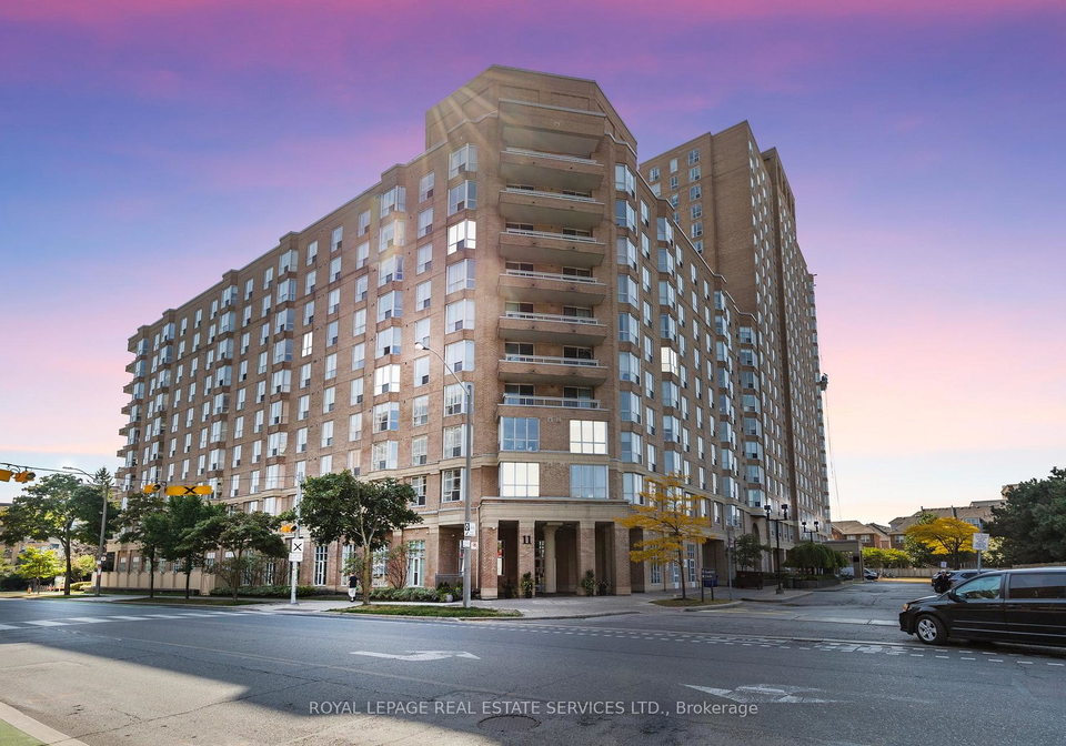 11-thorncliffe-park-drive-east-york-ontario-c13071874