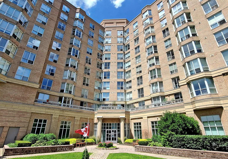 11-thorncliffe-park-drive-east-york-ontario-c13071874