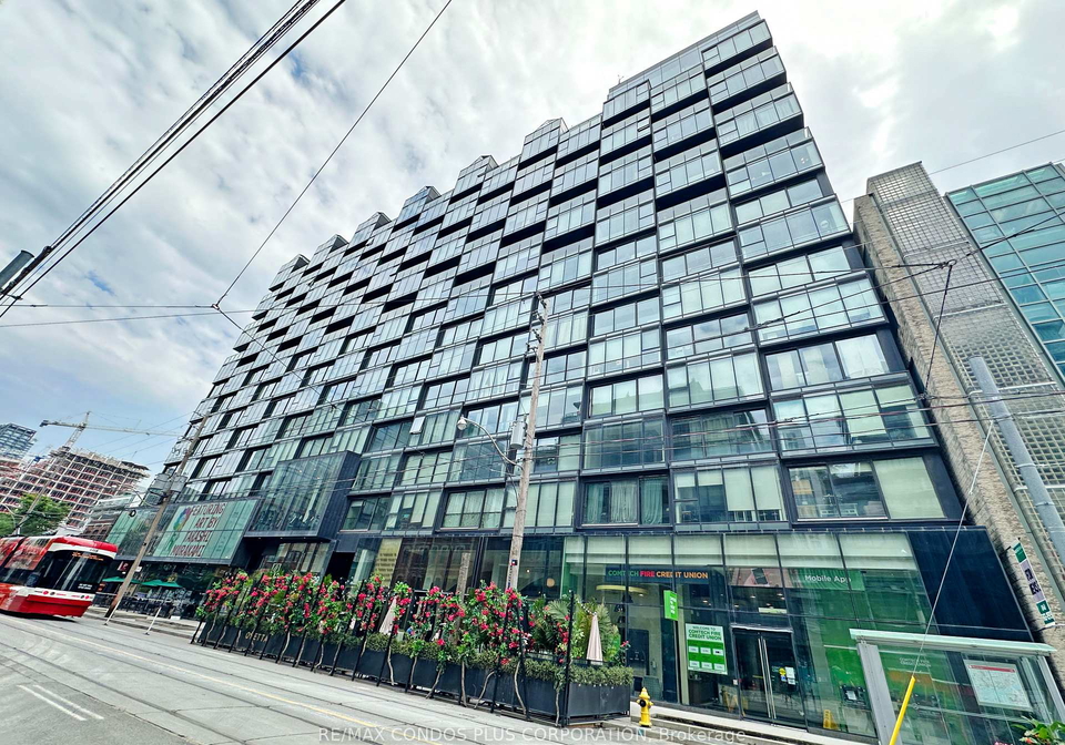 38-stewart-street-toronto-ontario-c13072208