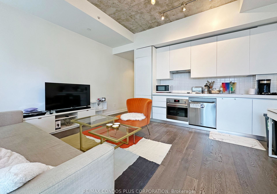 38-stewart-street-toronto-ontario-c13072208