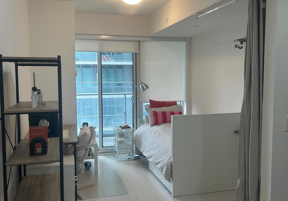 195-redpath-avenue-toronto-ontario-c13072256
