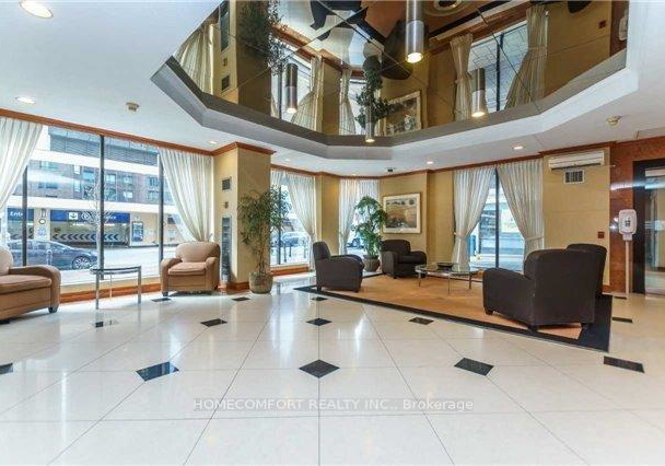 633-bay-street-toronto-ontario-c13072298