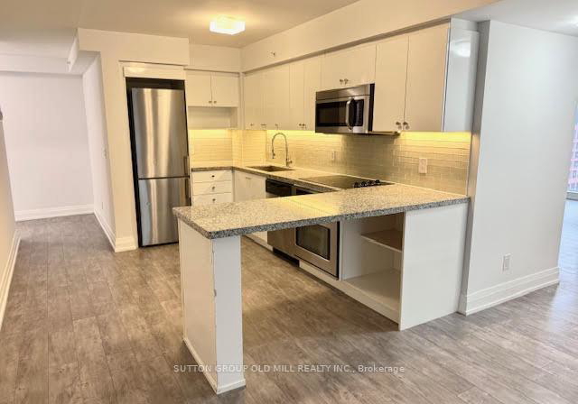 565-wilson-avenue-w-toronto-ontario-c13072454