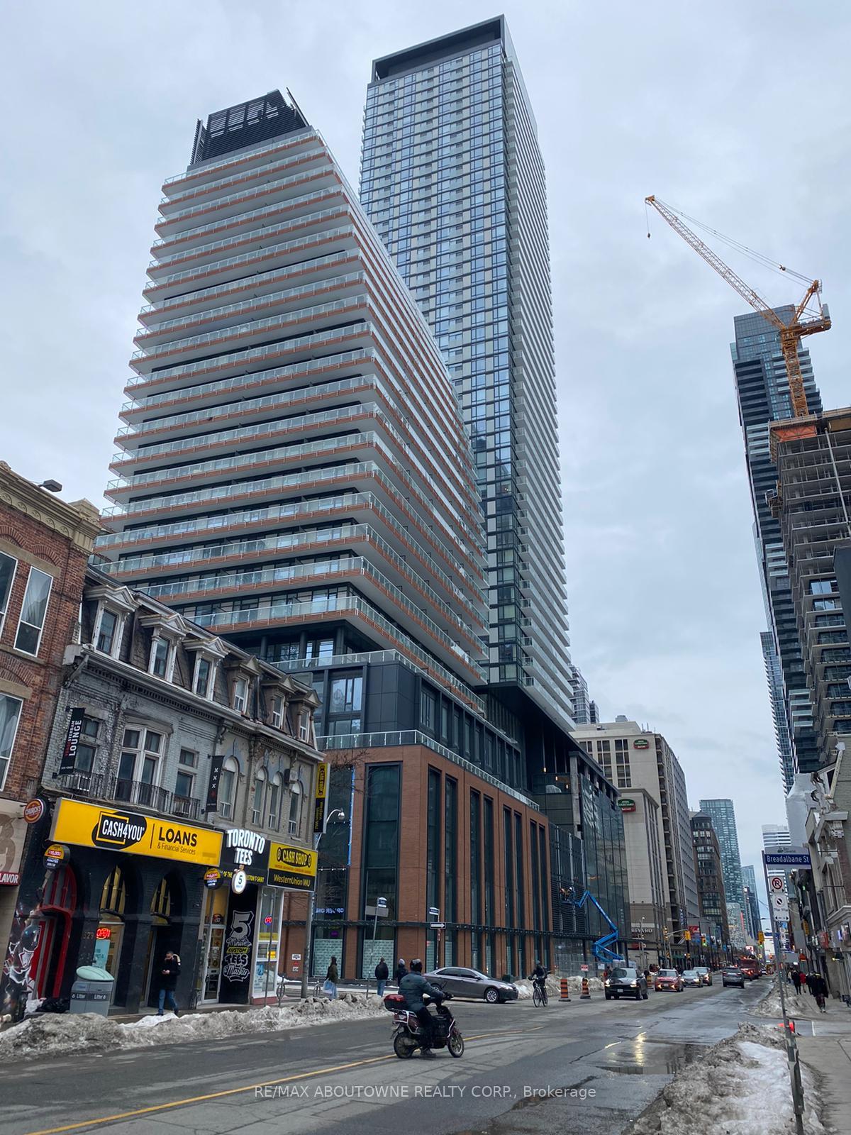 501-yonge-street-toronto-ontario-c13072804