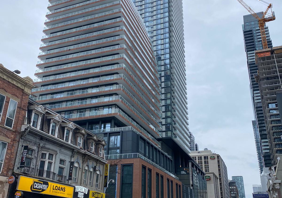 501-yonge-street-toronto-ontario-c13072804