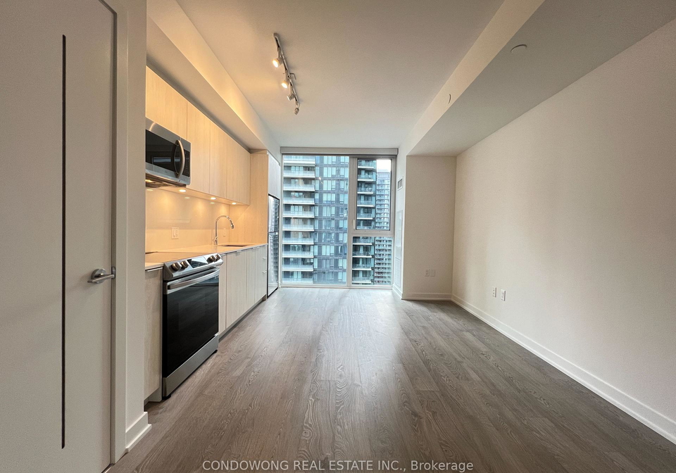 357-king-street-w-toronto-ontario-c13072936
