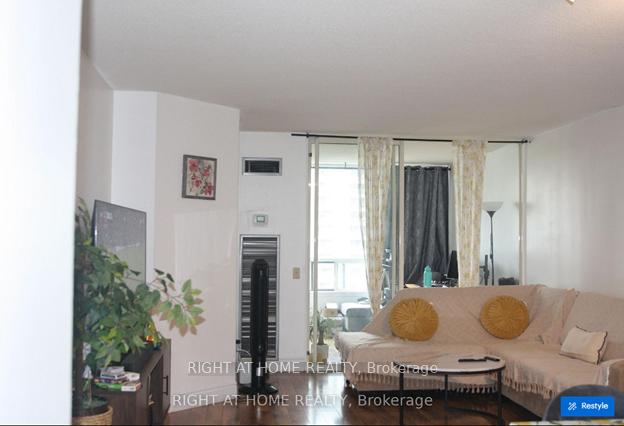 7-bishop-avenue-north-york-ontario-c13073034