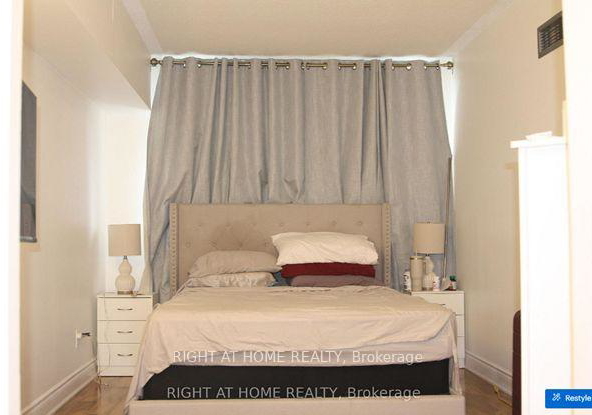 7-bishop-avenue-north-york-ontario-c13073034