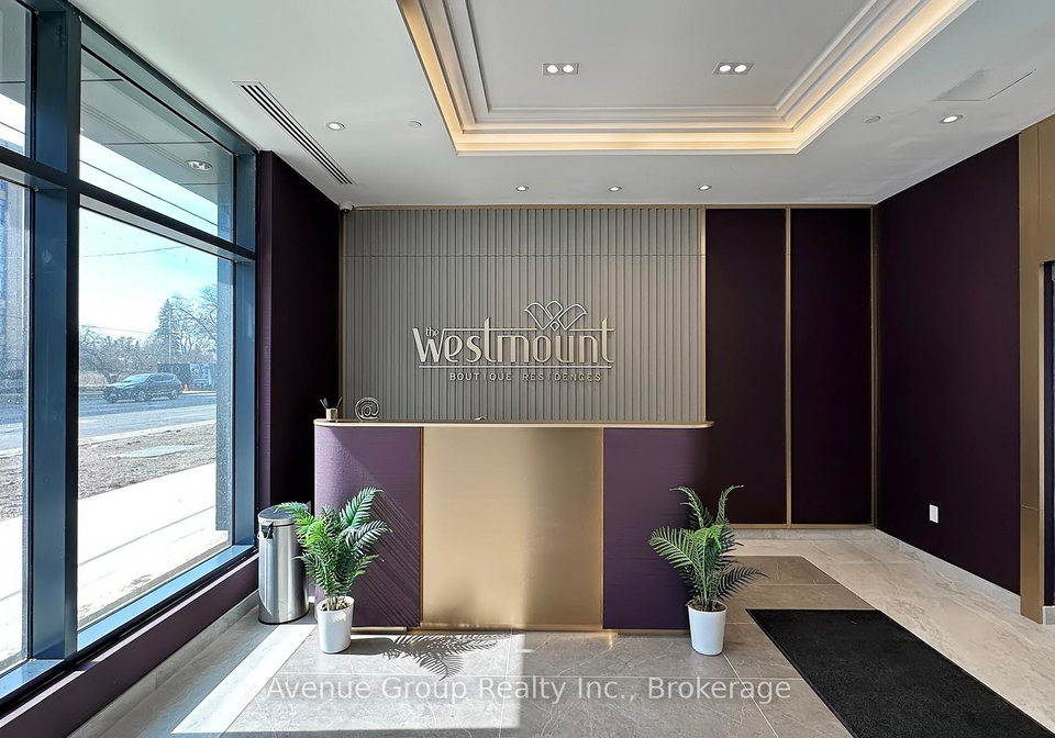 700-sheppard-avenue-w-toronto-ontario-c13073144