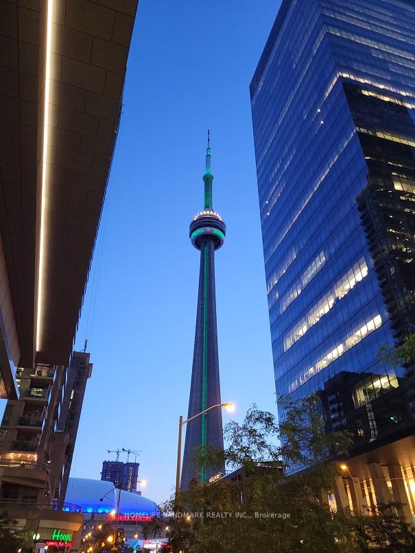 14-york-street-toronto-ontario-c13073442