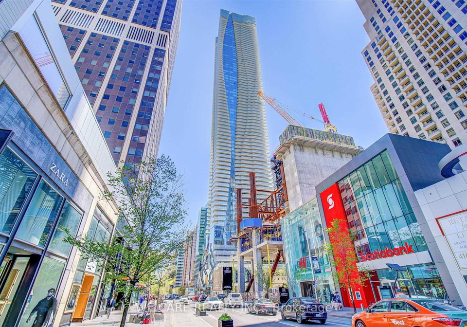 1-bloor-street-e-toronto-ontario-c13073444