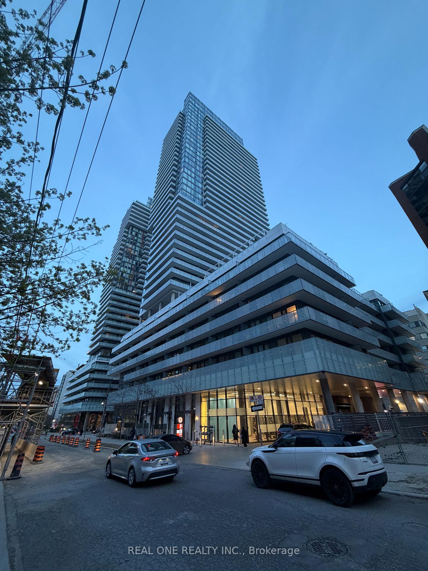 161-roehampton-avenue-toronto-ontario-c13073500