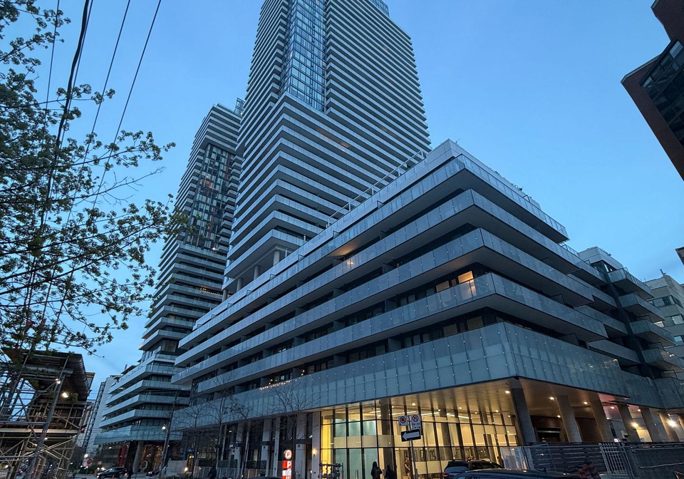 161-roehampton-avenue-toronto-ontario-c13073500
