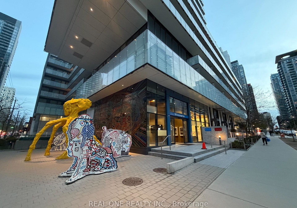 161-roehampton-avenue-toronto-ontario-c13073500
