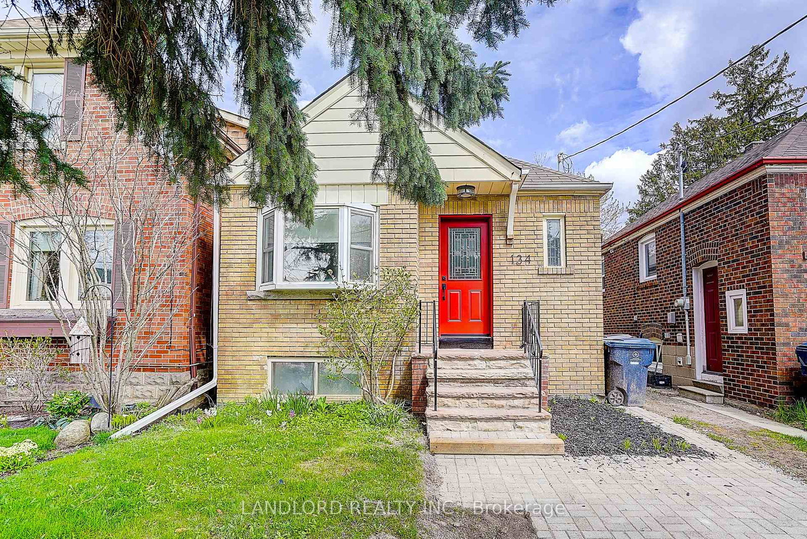 134-gloucester-grove-toronto-ontario-c13073570