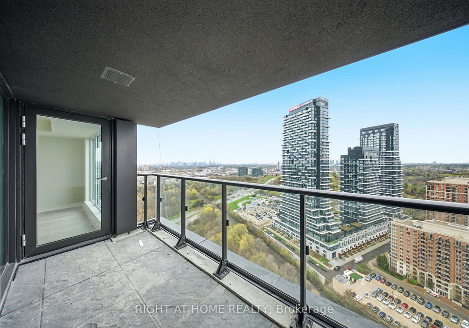 1-quarrington-lane-north-york-ontario-c13073572