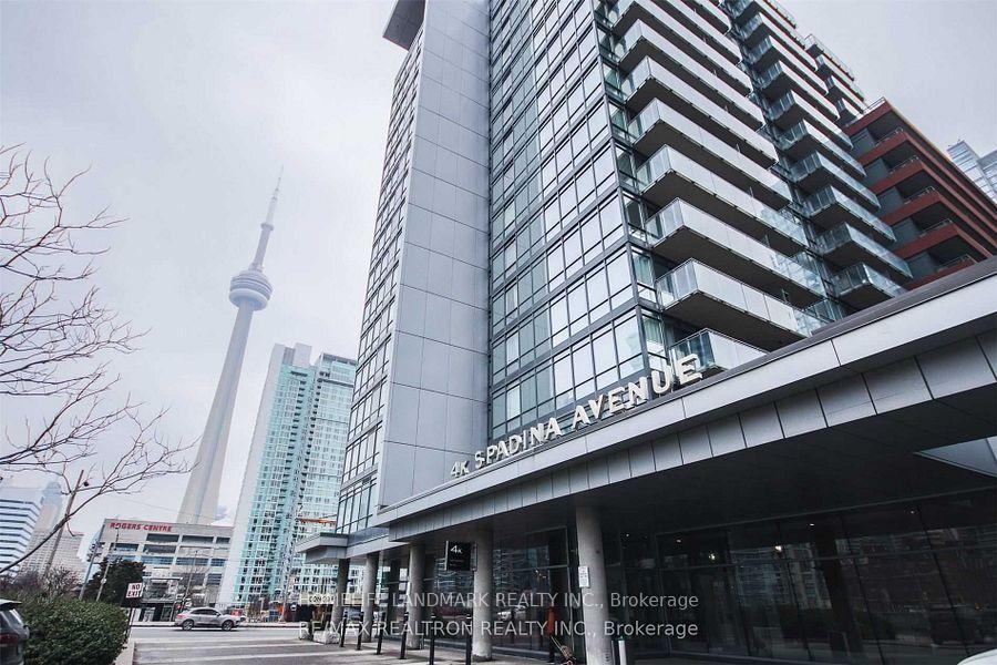 4k-spadina-avenue-toronto-ontario-c13073578