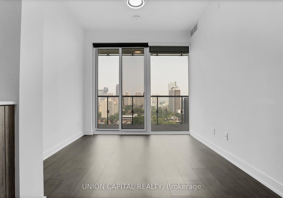 3-gloucester-street-toronto-ontario-c13073632