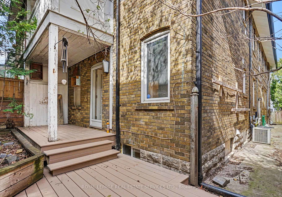112-hudson-drive-toronto-ontario-c13073690