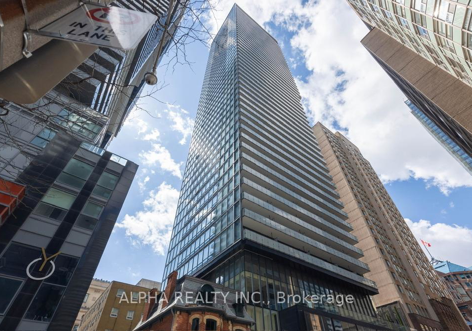 15-grenville-street-toronto-ontario-c13073744