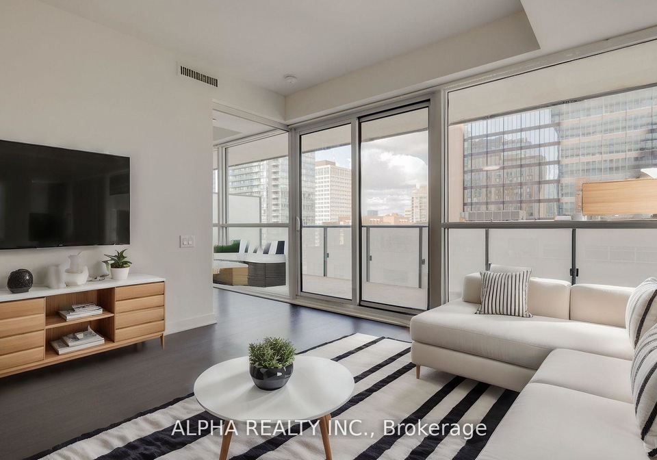 15-grenville-street-toronto-ontario-c13073744