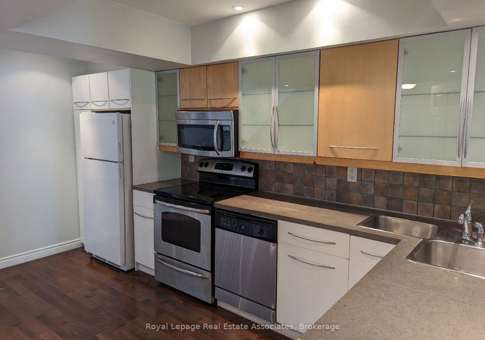 17-pembroke-street-toronto-ontario-c13073942