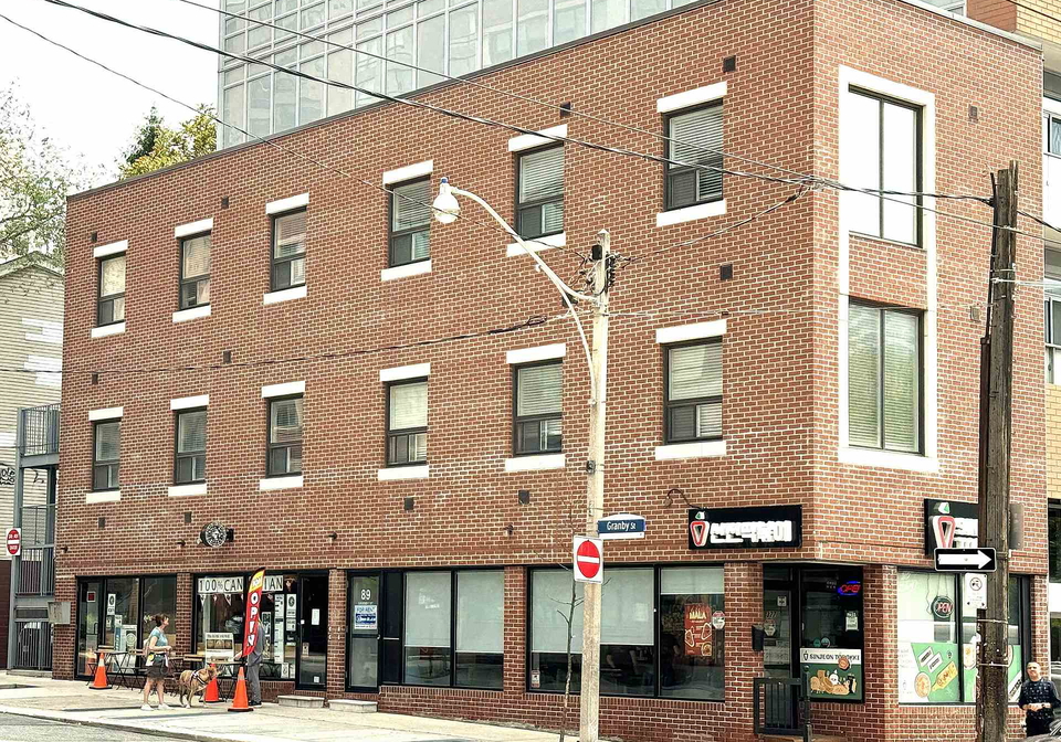 377-church-street-toronto-ontario-c13073982