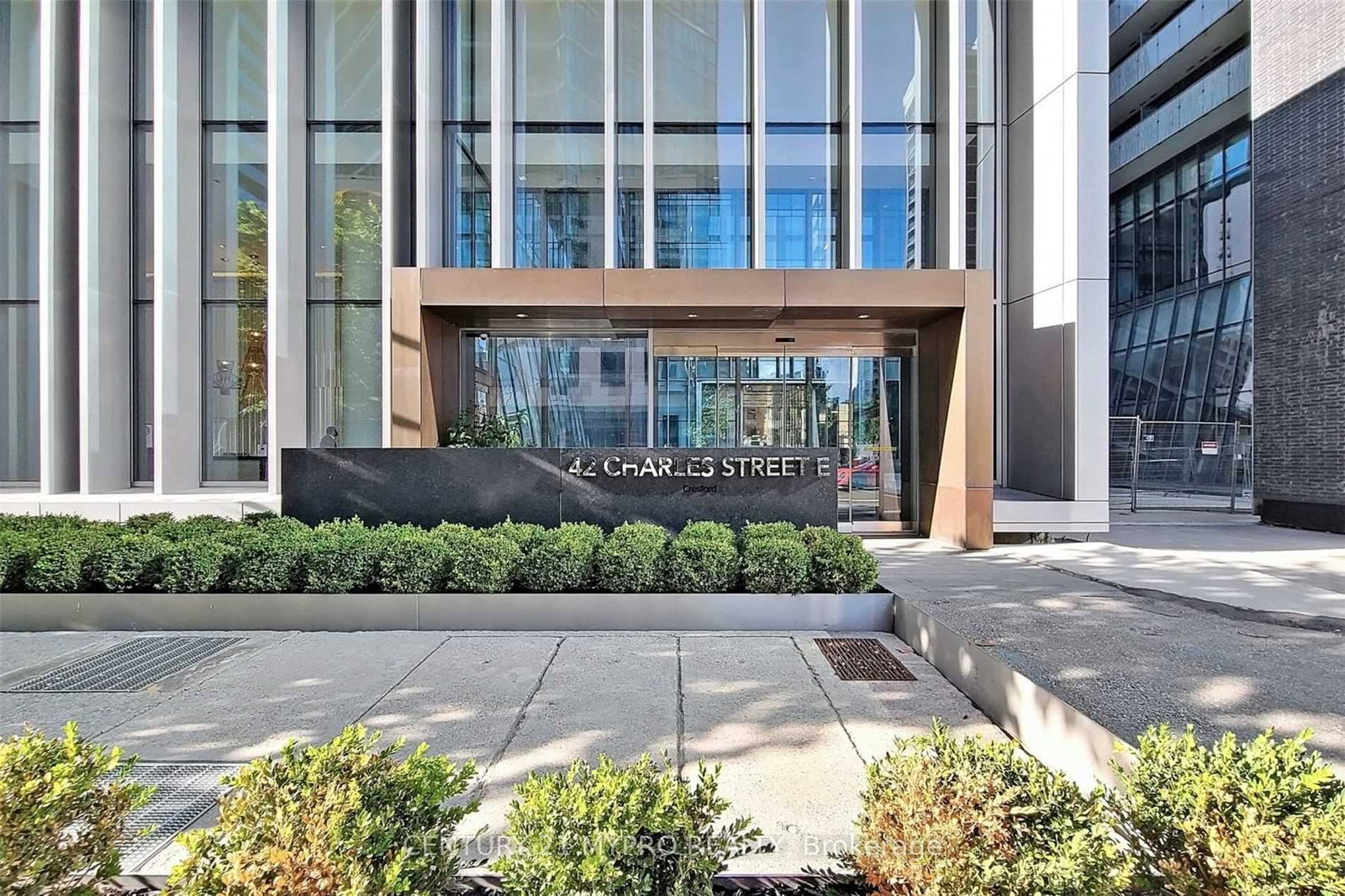 42-charles-street-toronto-ontario-c13074096
