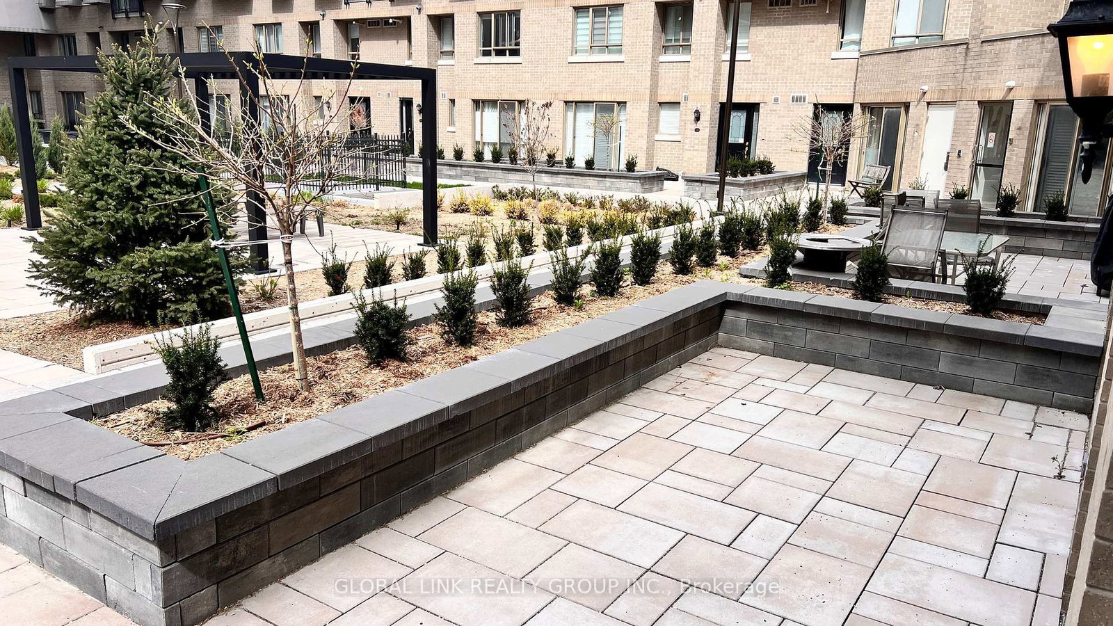 38-hollywood-avenue-north-york-ontario-c13074308