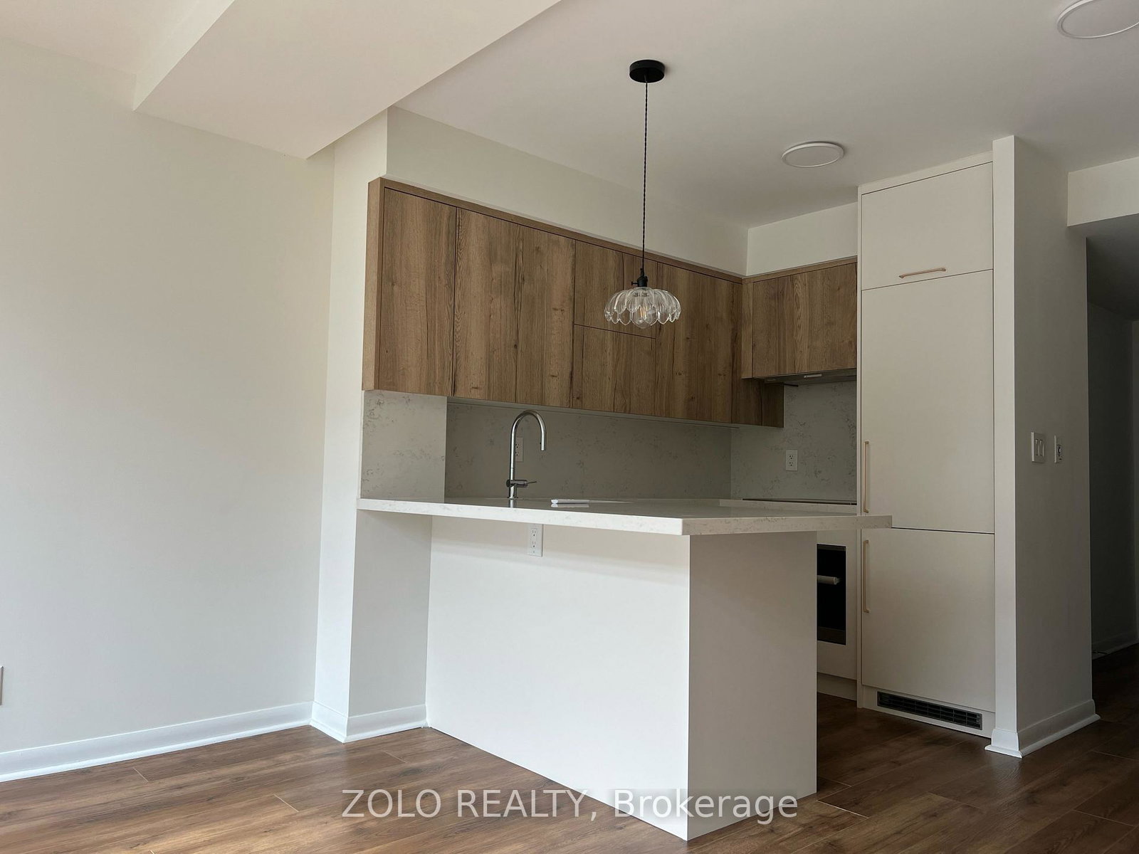 96-st-patrick-street-toronto-ontario-c13074418