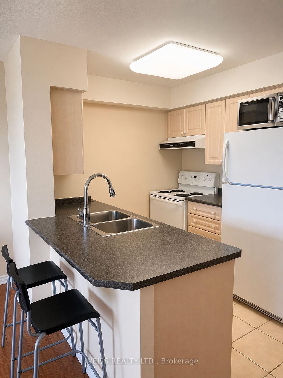 153-beecroft-road-toronto-ontario-c13074464