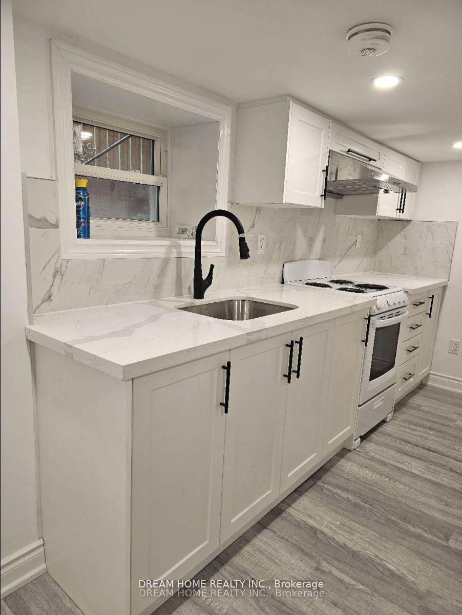 262-clinton-street-toronto-ontario-c13074482