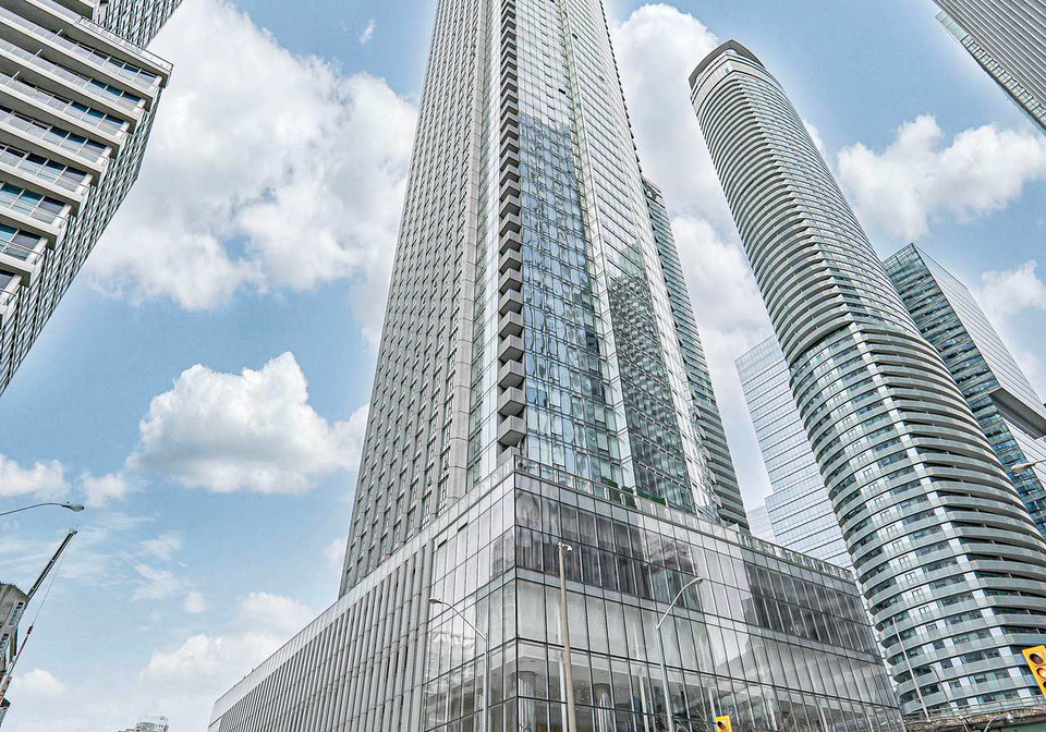 10-york-street-toronto-ontario-c13074522