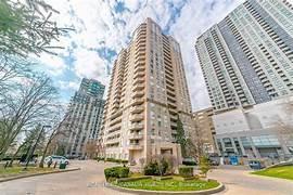 18-hillcrest-drive-toronto-ontario-c13074726