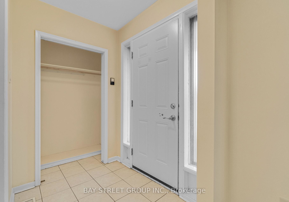 40-bellbury-crescent-north-york-ontario-c13074912